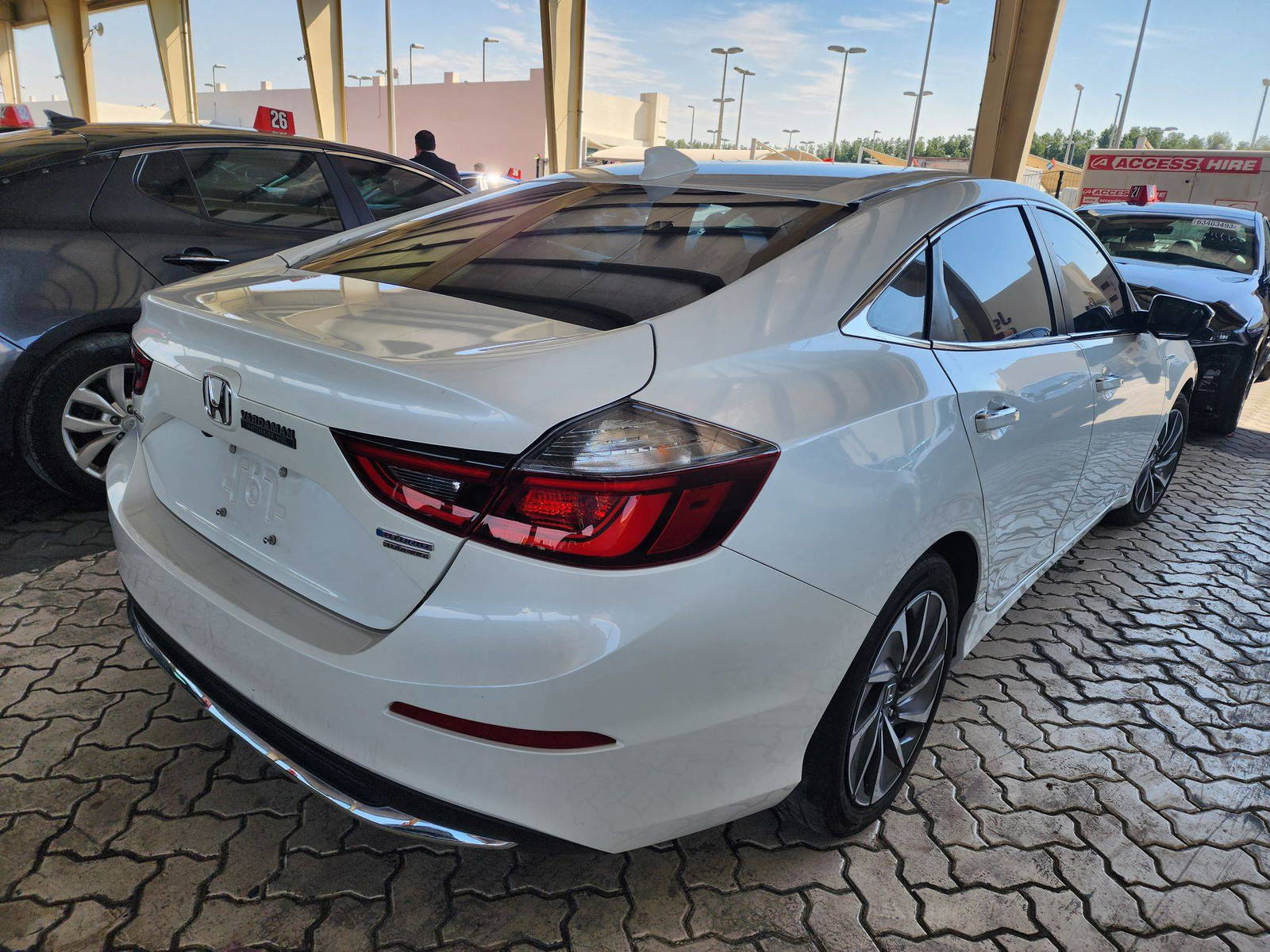 2019 HONDA INSIGHT — 83678 Miles — Lot 70542423 - Marhaba Auctions Used Cars - Image 4