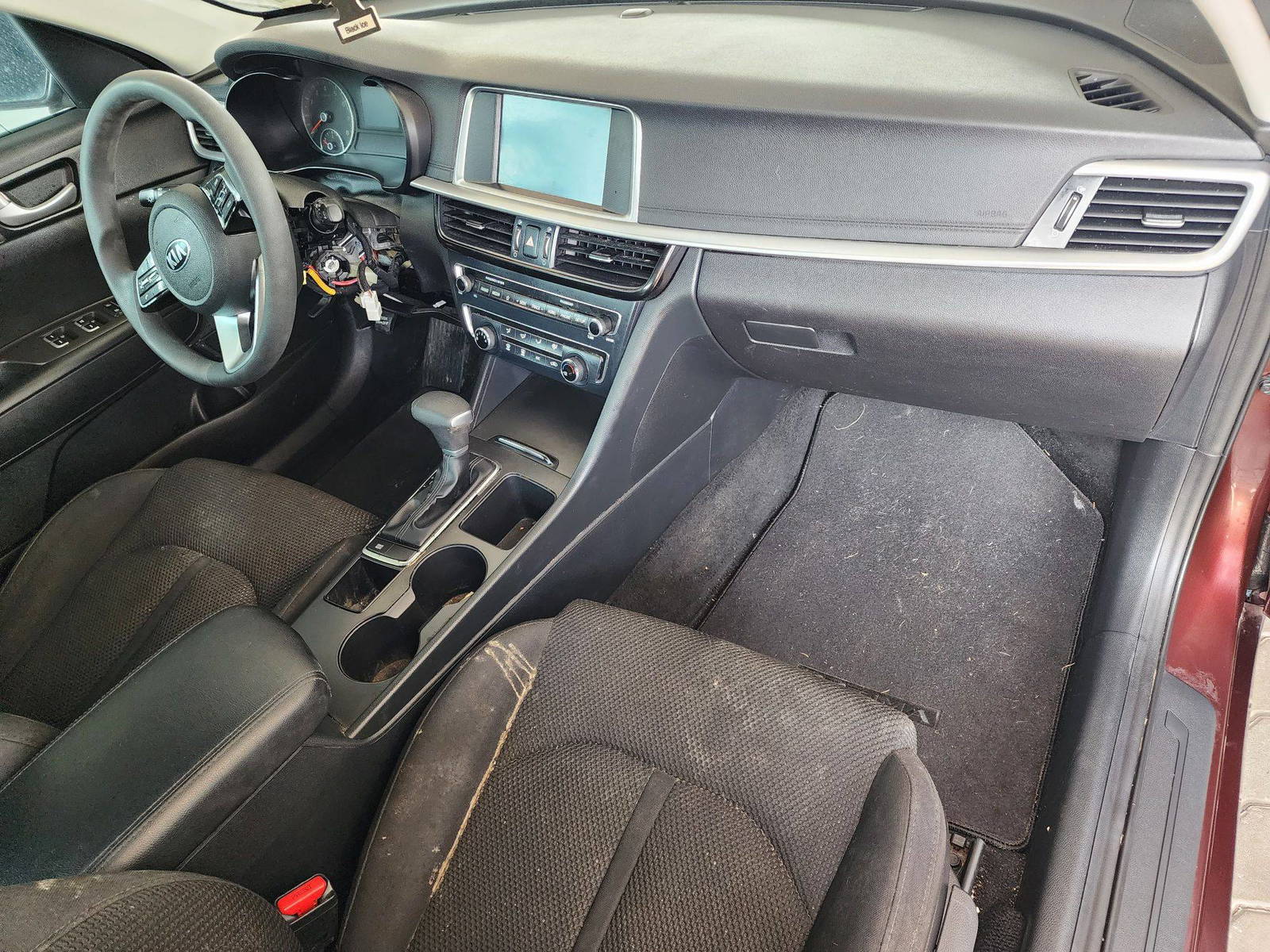2019 KIA OPTIMA — 73748 Miles — Lot 36598866 - Marhaba Auctions Used Cars - Image 5
