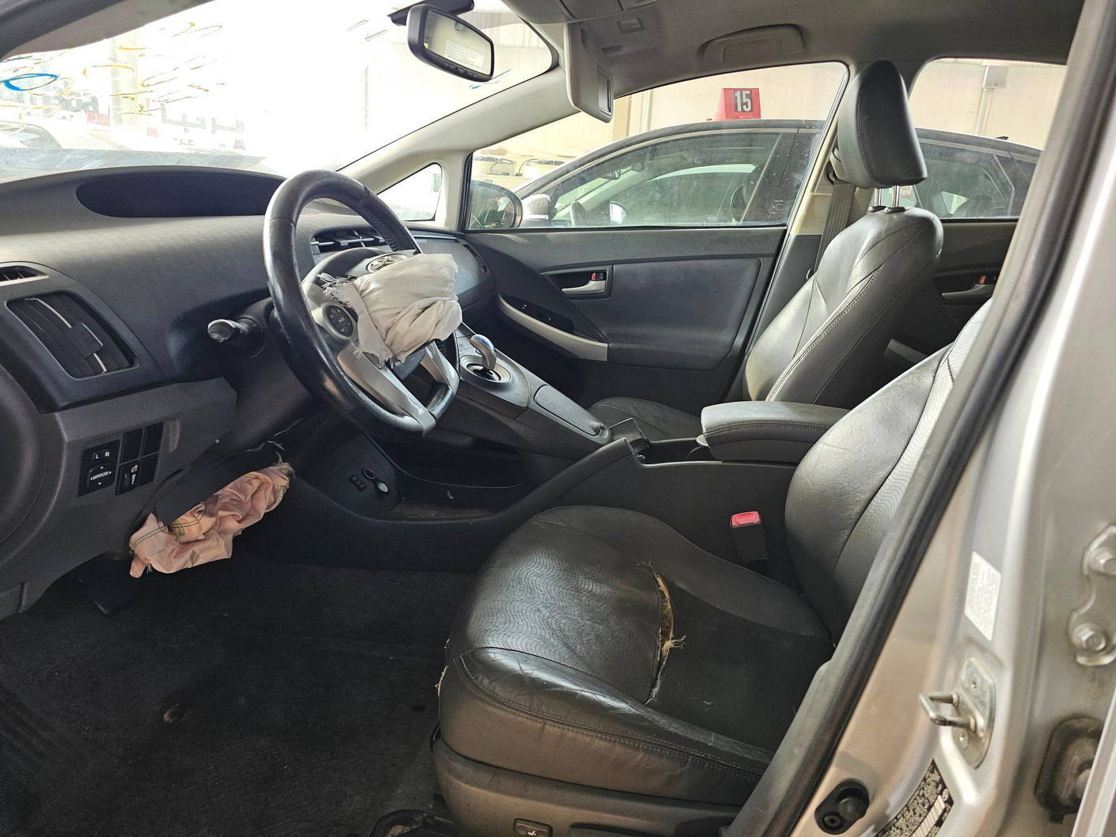 TOYOTA PRIUS 2011 - Marhaba Auction Used Cars - Image 8