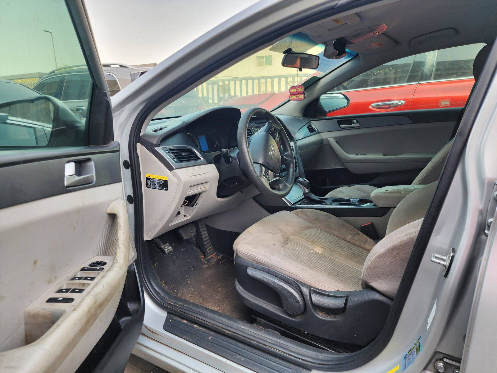2017 HYUNDAI SONATA — 216440 Miles — Lot 7259869 — Al Quoz - Marhaba Auctions Used Cars - Image 10