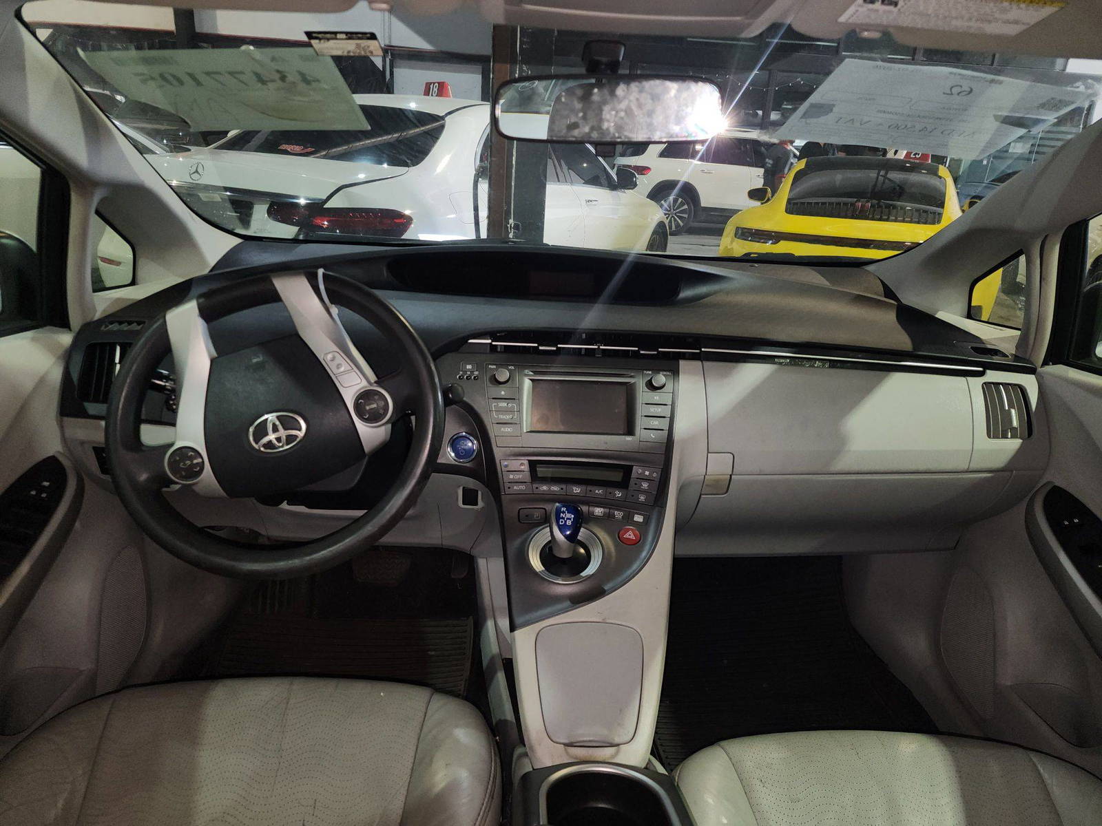 2012 TOYOTA PRIUS — 184639 Miles — Lot C5504008 — Souq - Marhaba Auctions Used Cars - Image 6