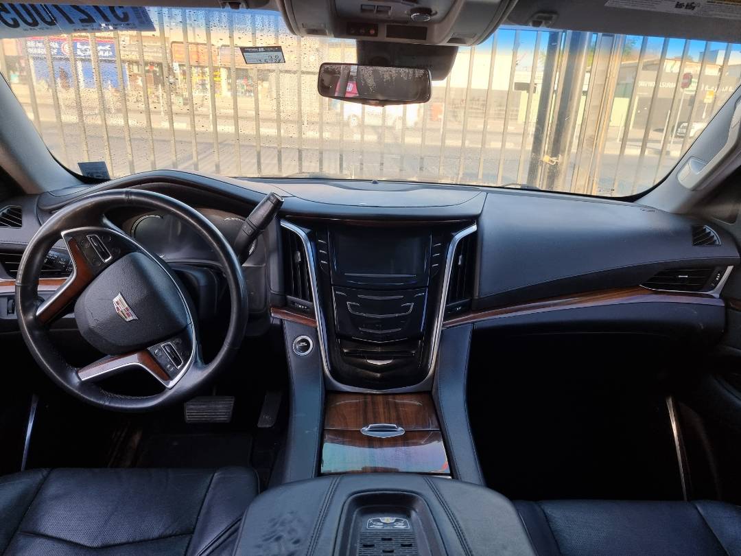 2017 CADILLAC ESCALADE — 135727 Miles — Lot 215487 — Main - Marhaba Auctions Used Cars - Image 7