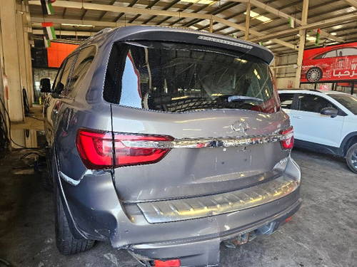 INFINITI QX80