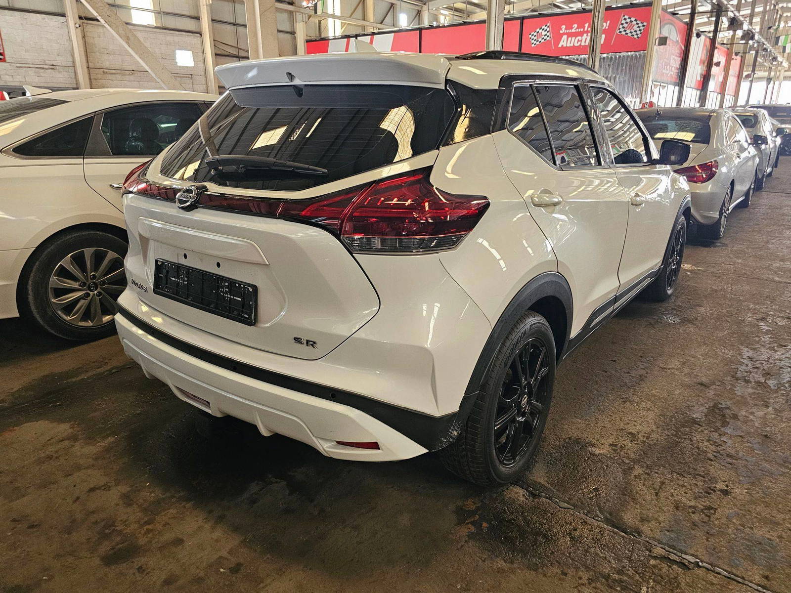 Nissan Kicks 2022 view 2