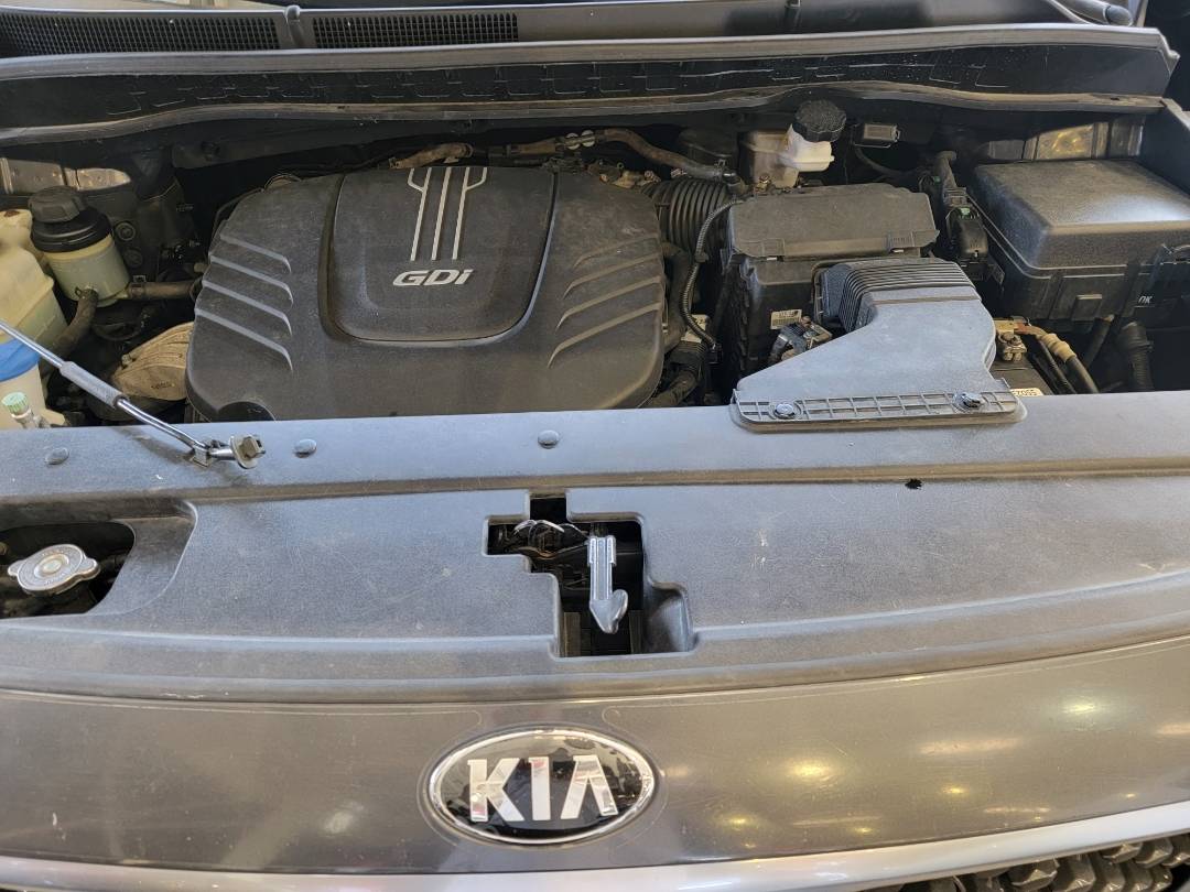 2015 KIA SEDONA — 167404 Miles — Lot 6035054 — Main - Marhaba Auctions Used Cars - Image 11