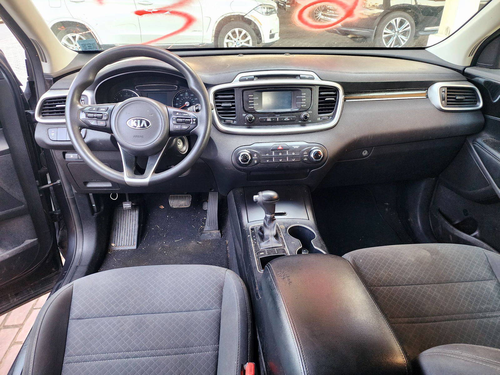 2018 KIA SORENTO — 152776 Miles — Lot 50167681 — Souq - Marhaba Auctions Used Cars - Image 7