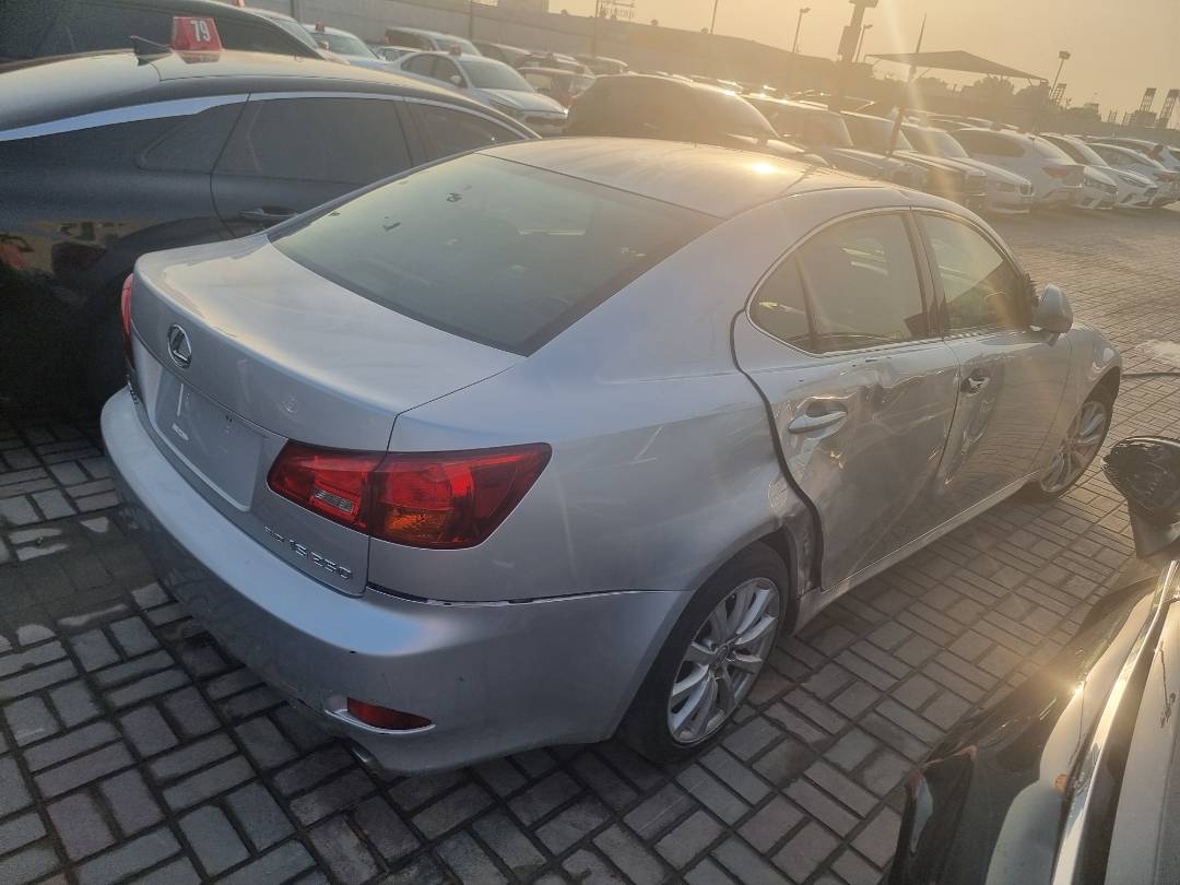 2006 LEXUS IS 250 — 200703 Miles — Lot 5004993 — Ind. 12 - Marhaba Auctions Used Cars - Image 3