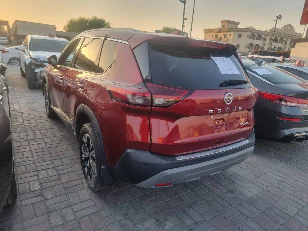 NISSAN ROGUE