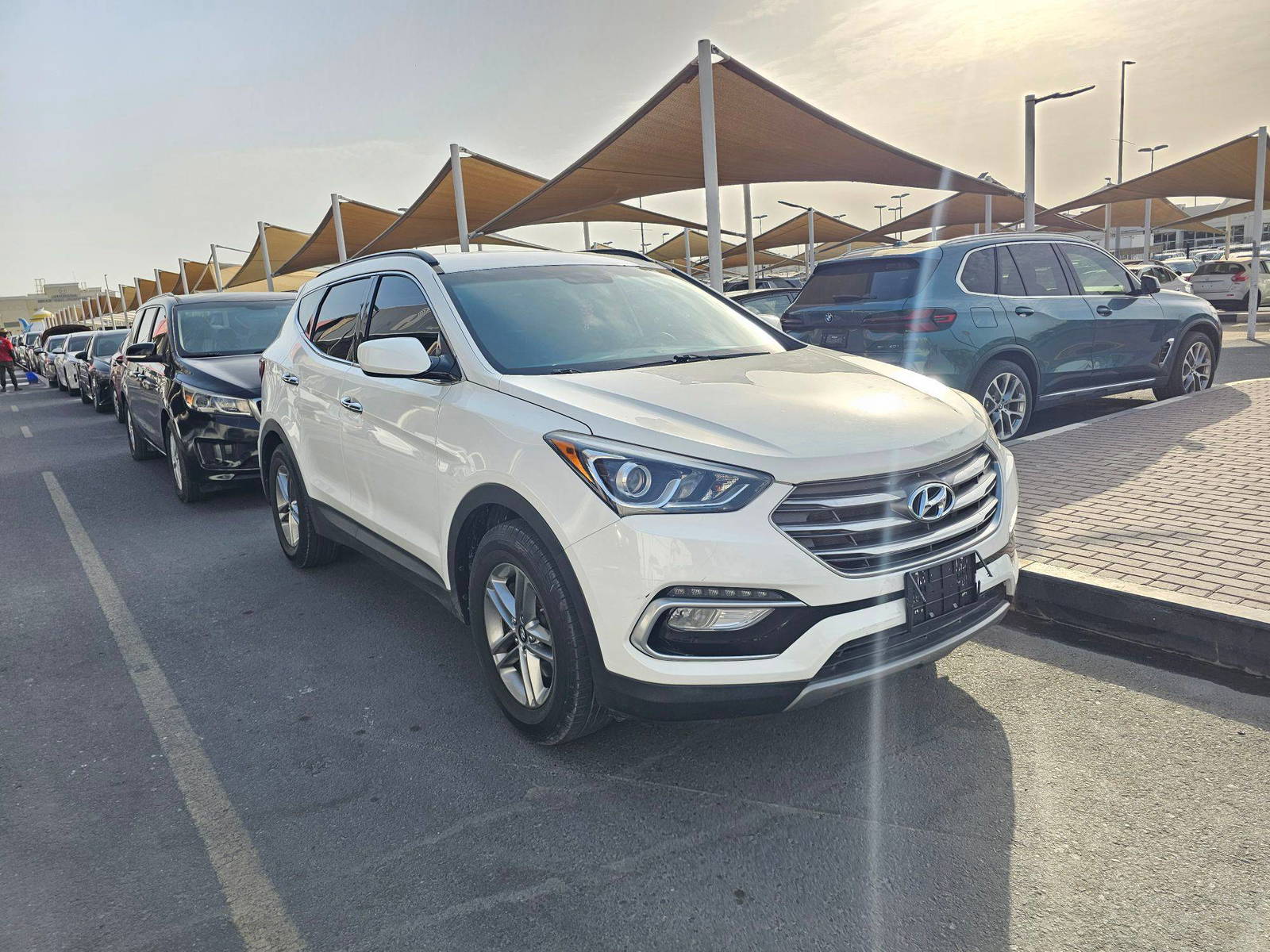 HYUNDAI SANTA FE 2017 - Marhaba Auction Used Cars - Image 4