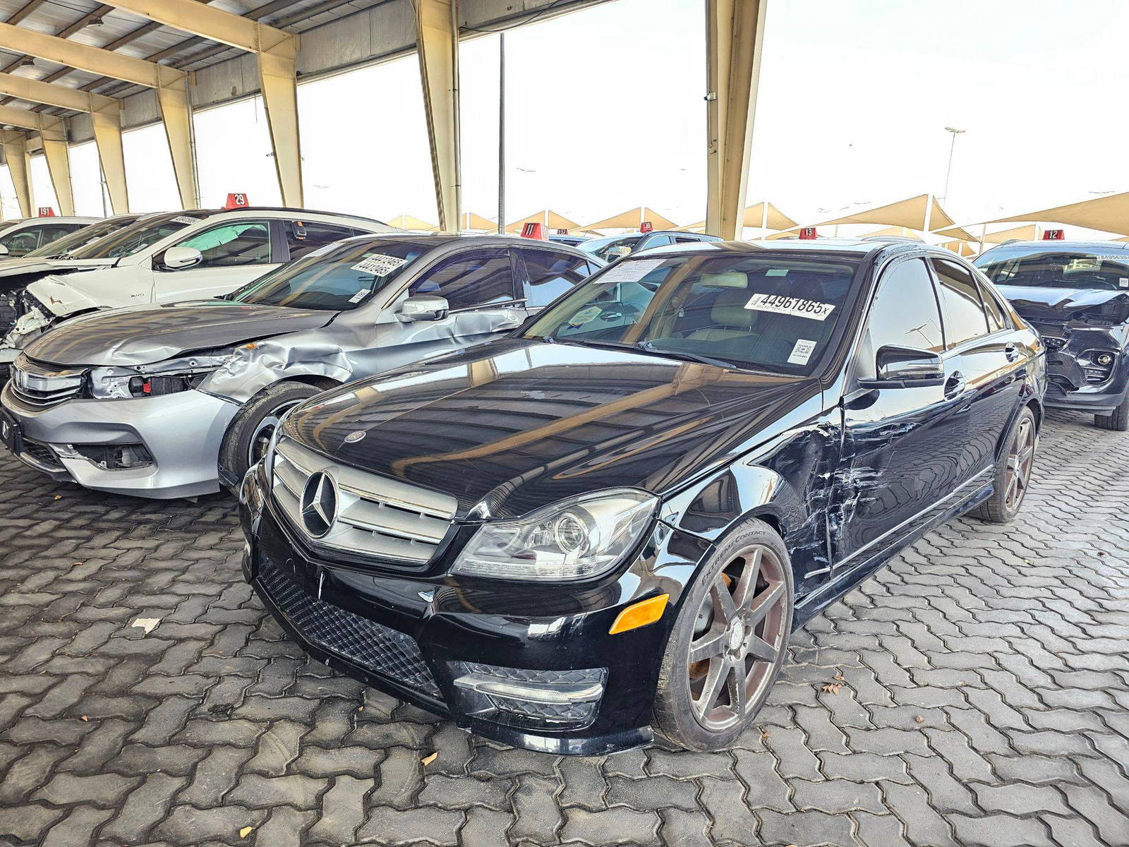 2012 MERCEDES BENZ C-250 — 165486 Miles — Lot HB1CA629328 — Souq - Marhaba Auctions Used Cars - Image 5