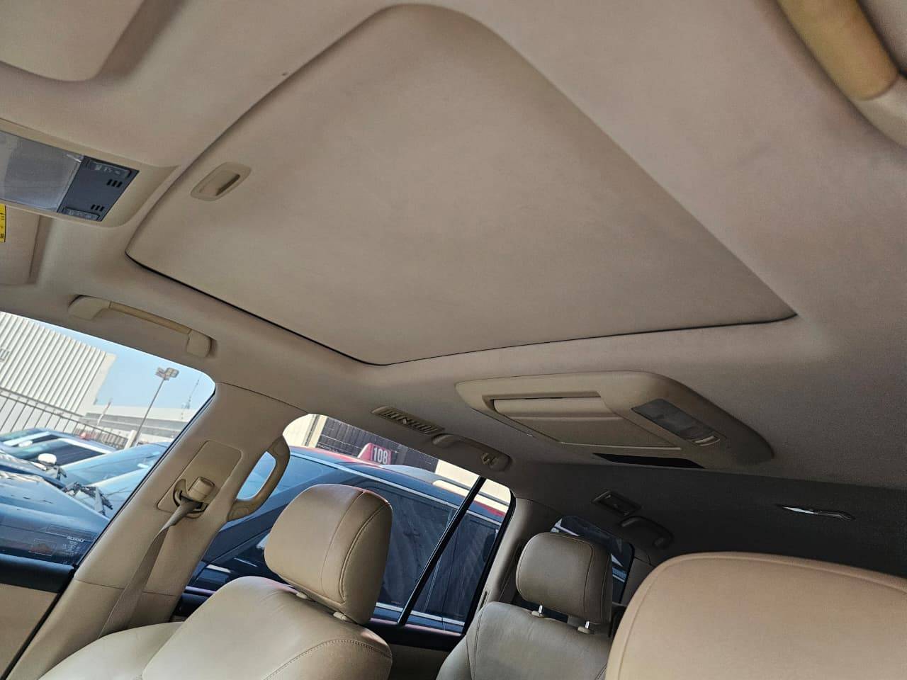 2009 LEXUS LX 570 — 180117 KM — Lot 4029016 — Main - Marhaba Auctions Used Cars - Image 9