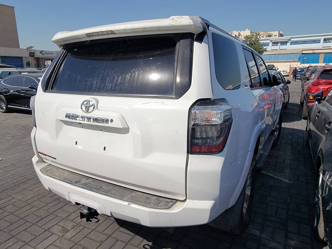 TOYOTA 4RUNNER 2018 - Marhaba Auction Used Cars - Image 3
