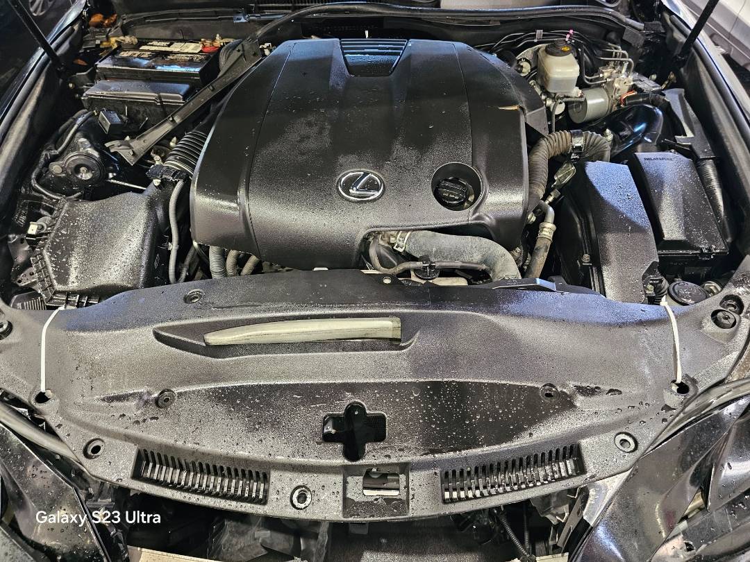 2014 LEXUS IS 250 — 178109 Miles — Lot 010085 — Main - Marhaba Auctions Used Cars - Image 11