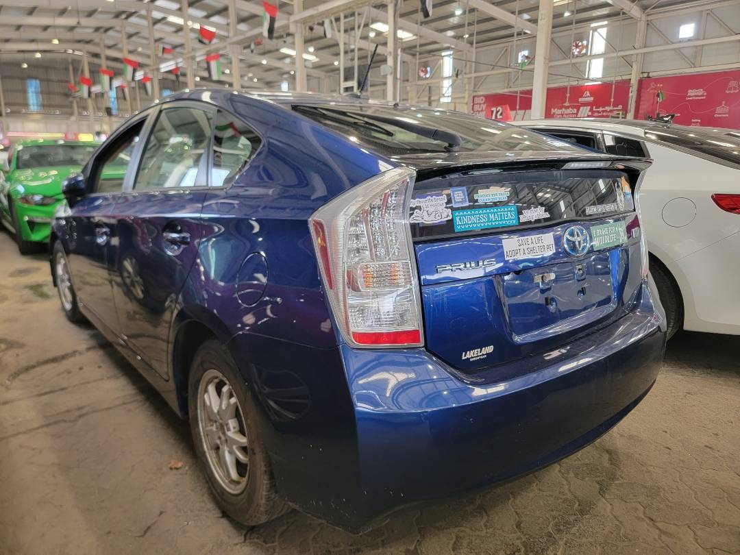 2010 TOYOTA PRIUS — 262878 Miles — Lot 38514169 — Main - Marhaba Auctions Used Cars - Image 4