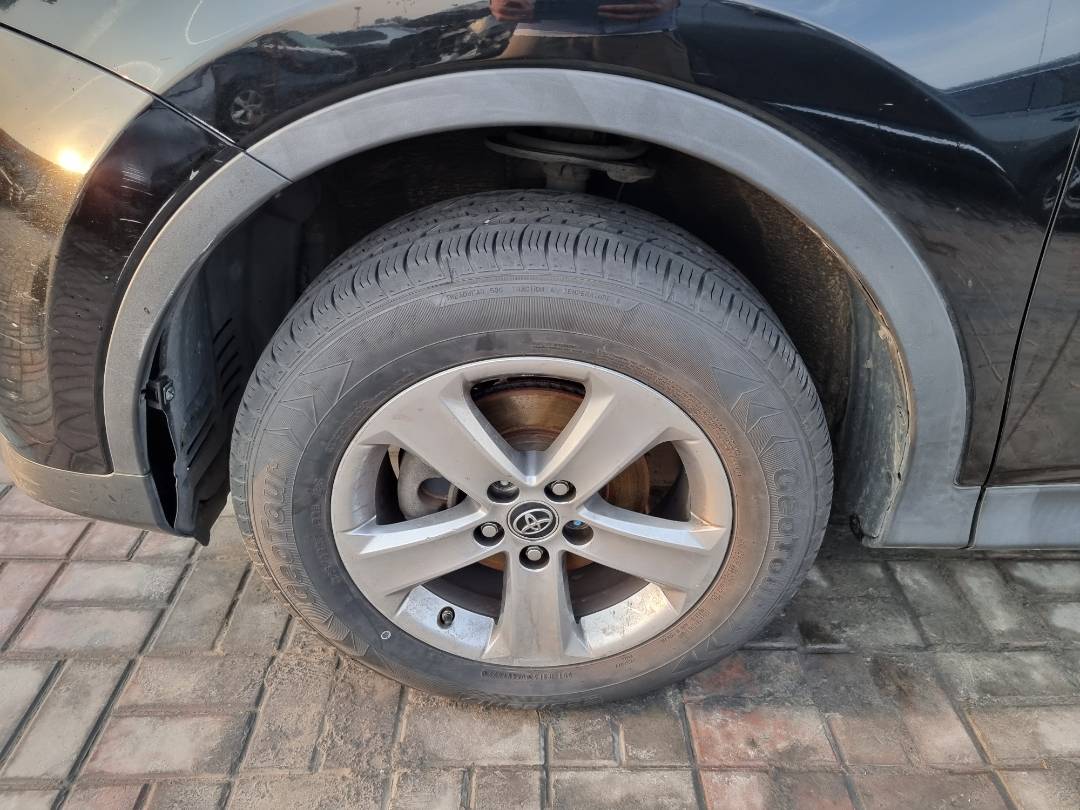 2015 TOYOTA RAV4 — 183881 Miles — Lot 65377664 — Souq - Marhaba Auctions Used Cars - Image 11