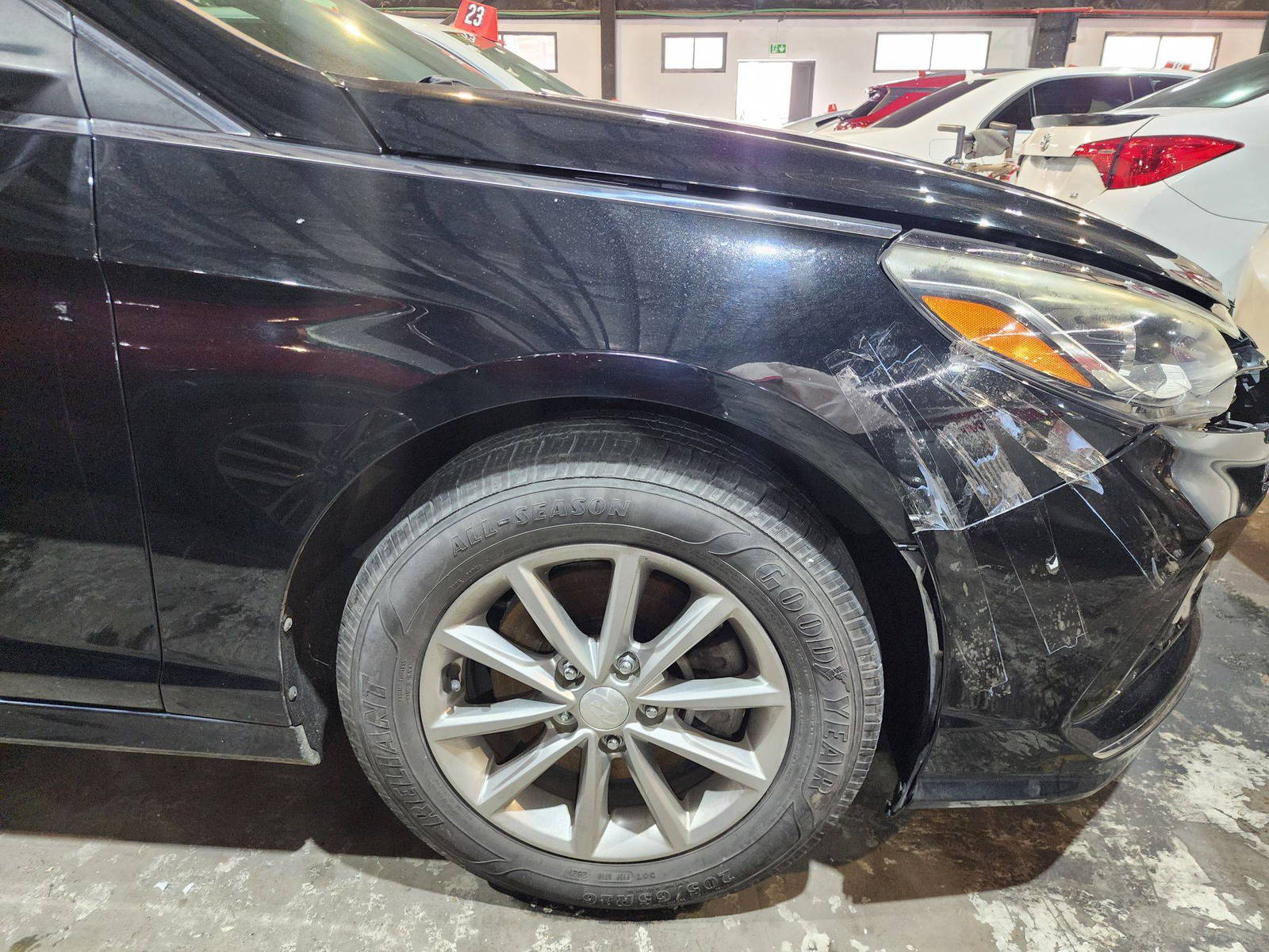 2018 HYUNDAI SONATA — 99696 Miles — Lot FXJH617646 — Main - Marhaba Auctions Used Cars - Image 11