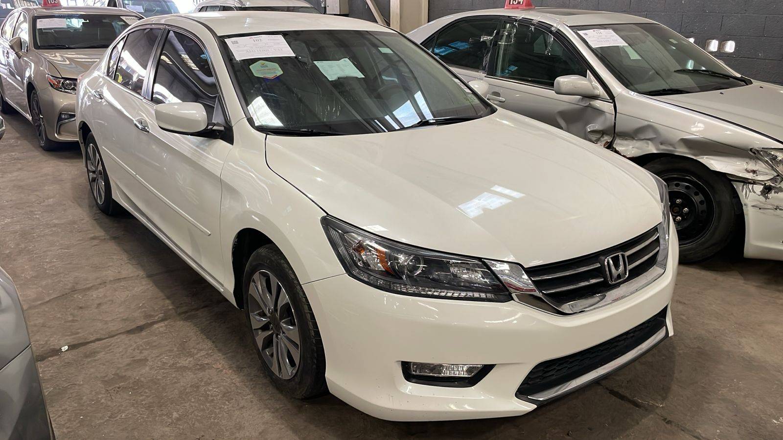 2015 HONDA ACCORD — 211649 Miles — Lot A026972 — Main - Marhaba Auctions Used Cars - Image 3