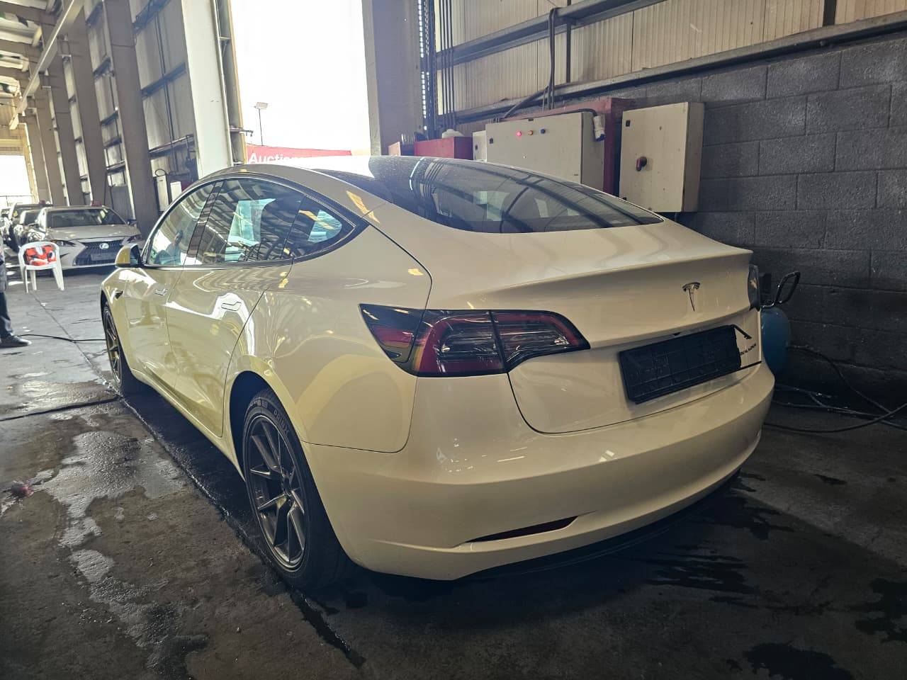 2023 TESLA MODEL 3 — 229381 KM — Lot K3PC885334 — Main - Marhaba Auctions Used Cars - Image 3