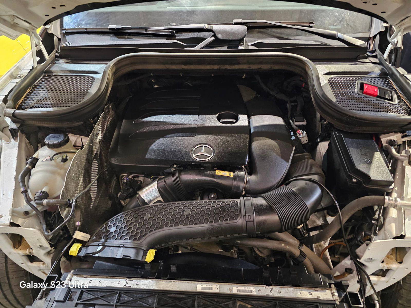 2020 MERCEDES BENZ GLE 350 — 54793 Miles — Lot LA268103 — Main - Marhaba Auctions Used Cars - Image 9