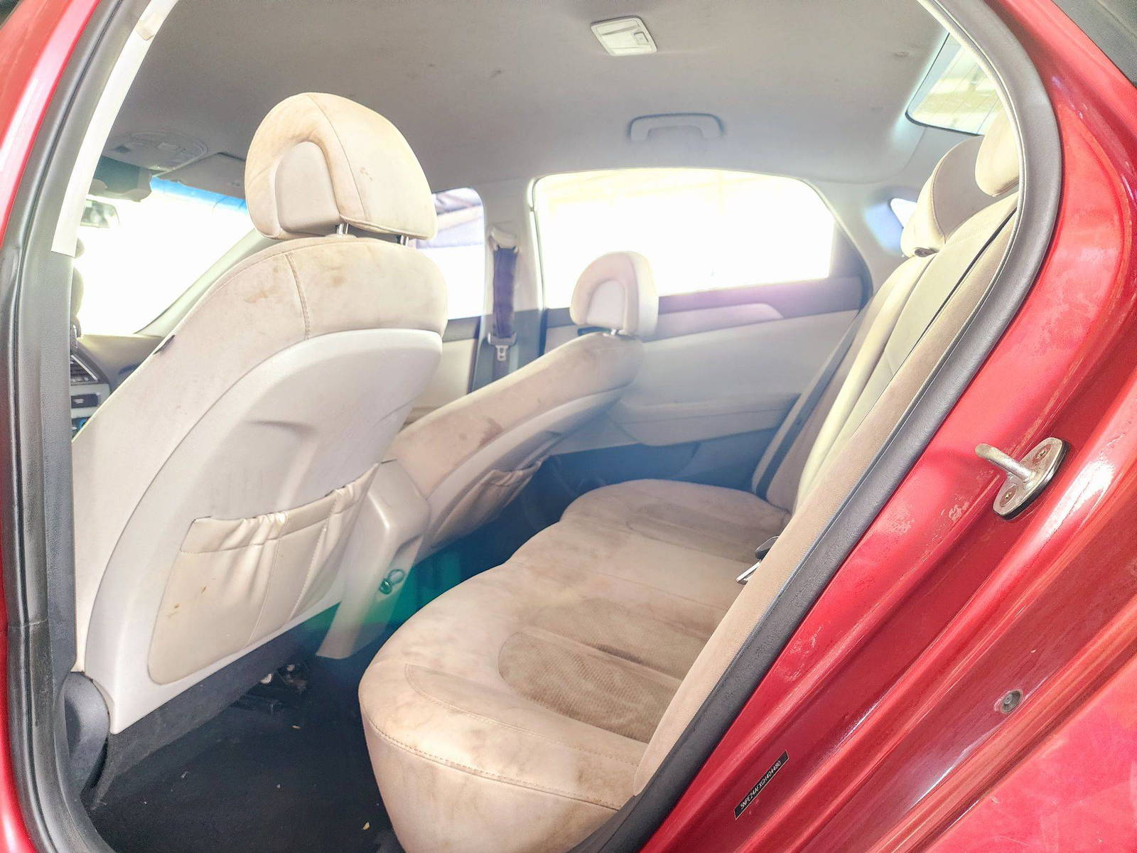 2016 HYUNDAI SONATA — 155620 Miles — Lot 61239554 — Souq - Marhaba Auctions Used Cars - Image 6