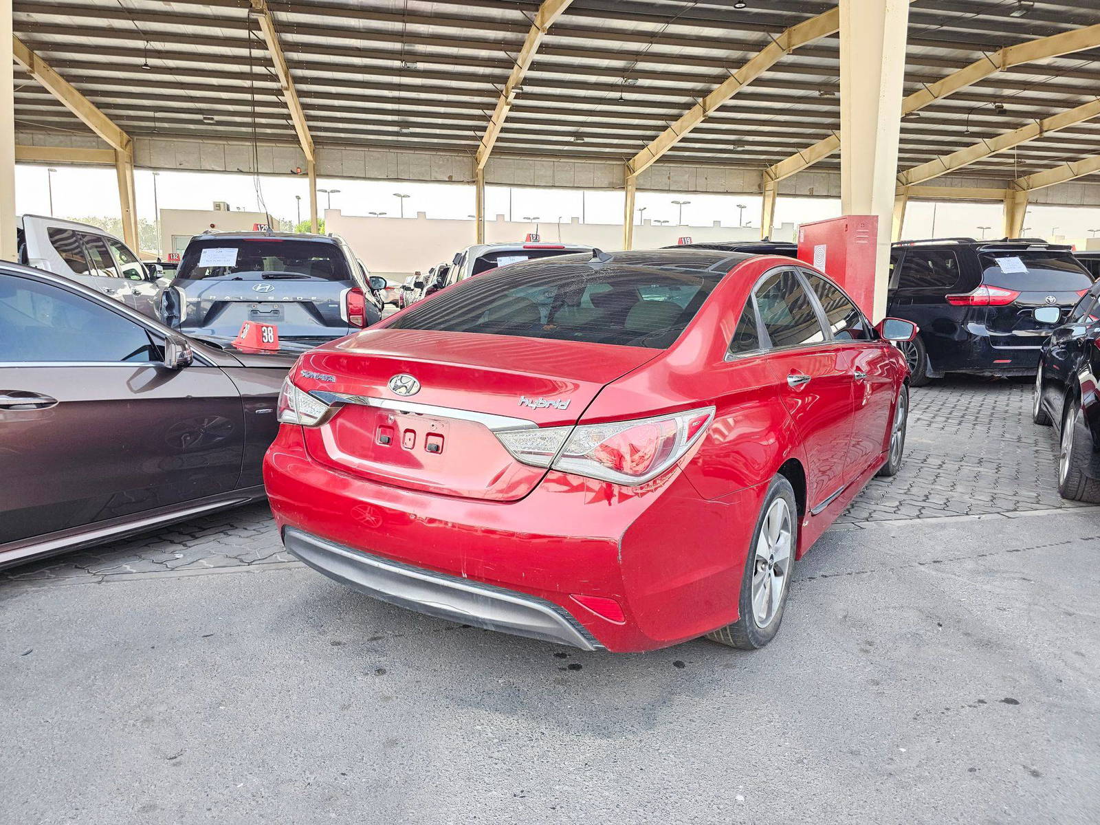 2012 HYUNDAI SONATA — 176126 Miles — Lot CA040273 — Souq - Marhaba Auctions Used Cars - Image 3
