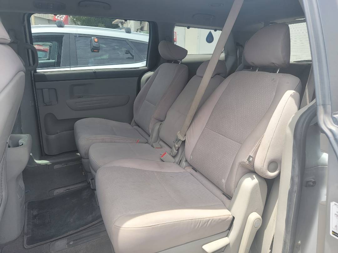 2016 KIA SEDONA — 132360 Miles — Lot 090869 — Main - Marhaba Auctions Used Cars - Image 5