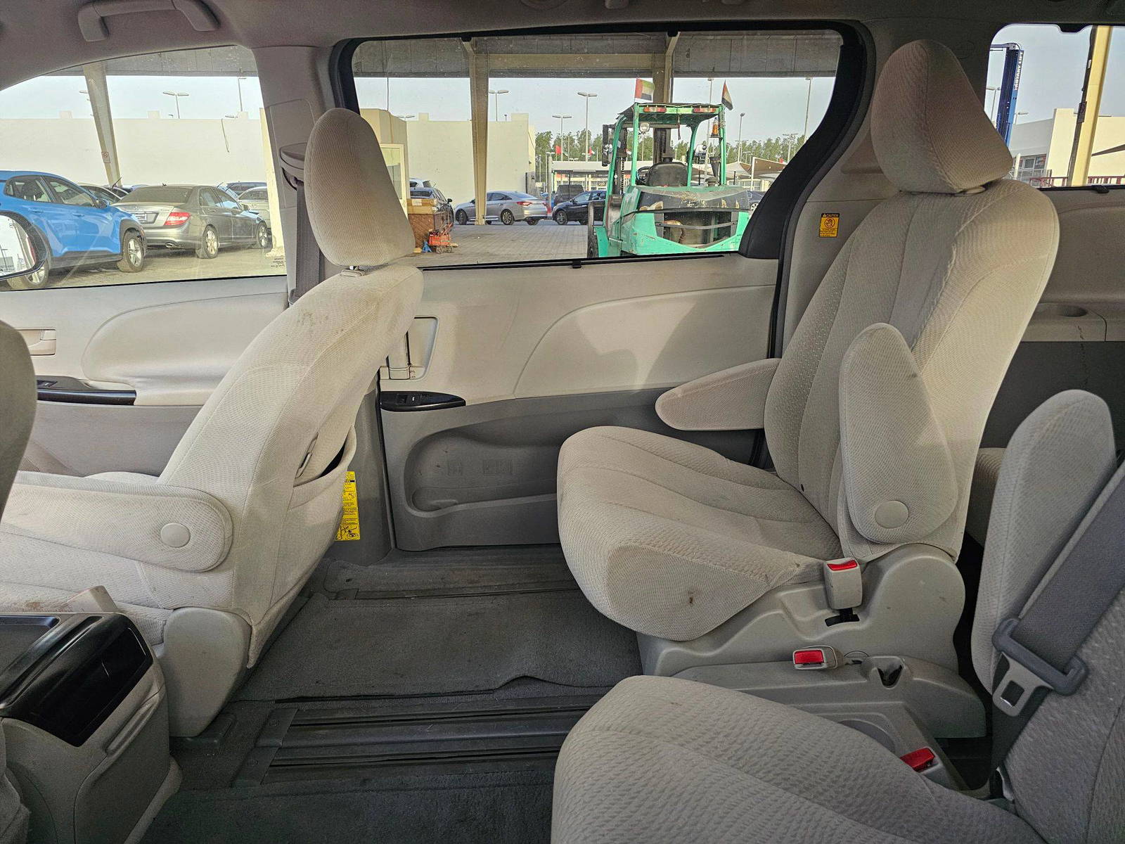 TOYOTA SIENNA 2011 - Marhaba Auction Used Cars - Image 9