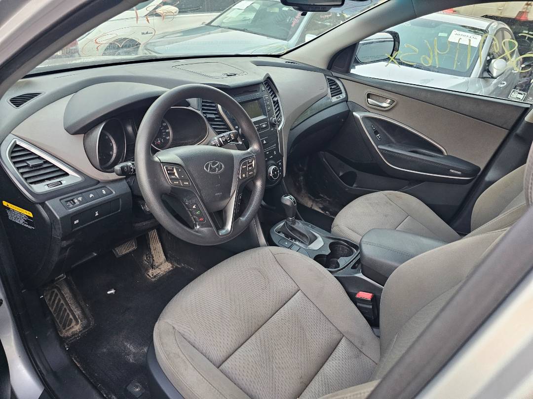 HYUNDAI SANTA FE SPORT 2016 - Marhaba Auction Used Cars - Image 8