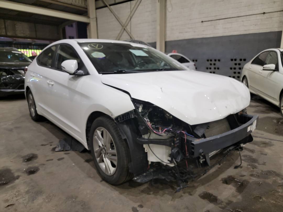 2019 HYUNDAI ELANTRA — 88279 KM — Lot 50779765 — Main - Marhaba Auctions Used Cars - Image 4