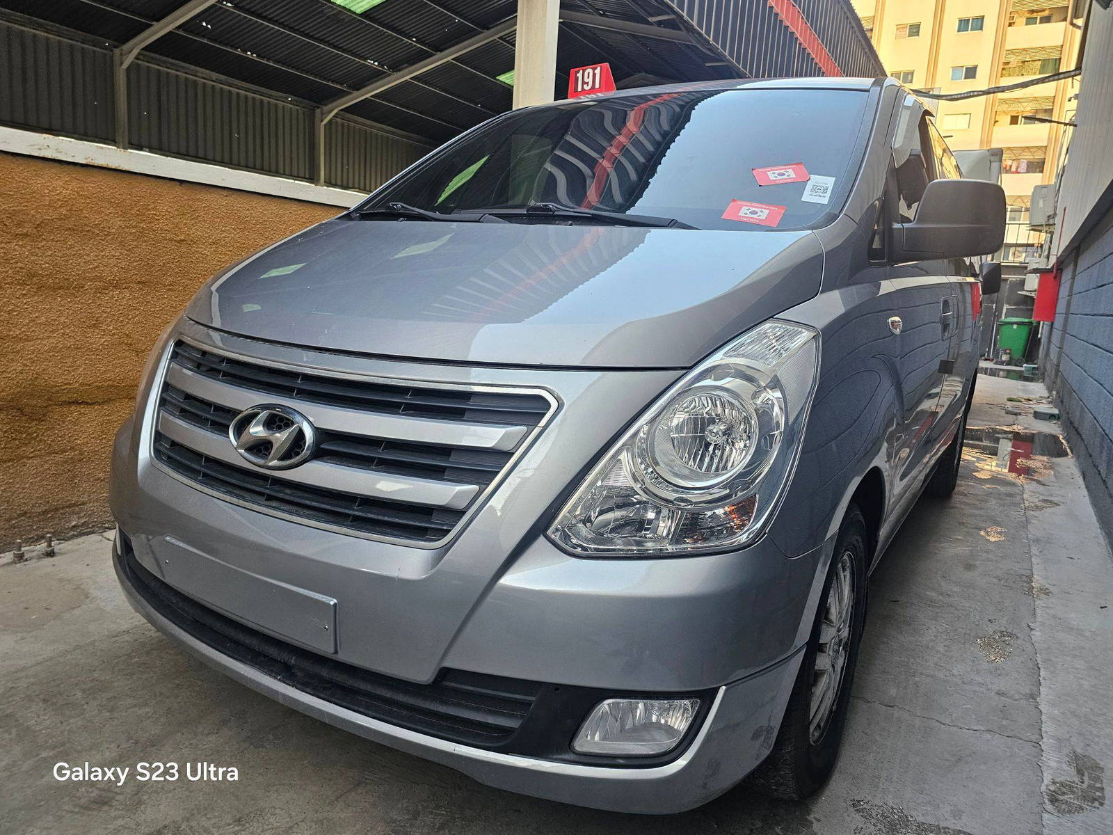 HYUNDAI GRAND STAREX 2018 - Marhaba Auction Used Cars - Image 3