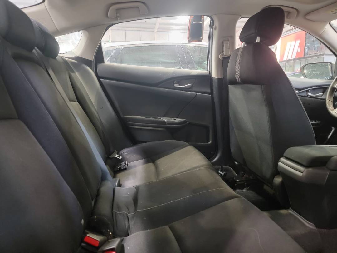 2016 HONDA CIVIC — 132132 Miles — Lot 75949343 - Marhaba Auctions Used Cars - Image 5