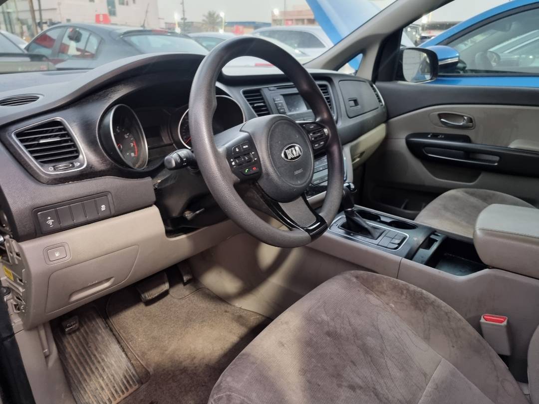 2015 KIA SEDONA — 151777 Miles — Lot 215487 — Ind. 12 - Marhaba Auctions Used Cars - Image 6
