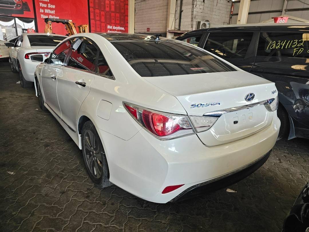 2015 HYUNDAI SONATA — 146505 Miles — Lot 6FA131292 — Main - Marhaba Auctions Used Cars - Image 5