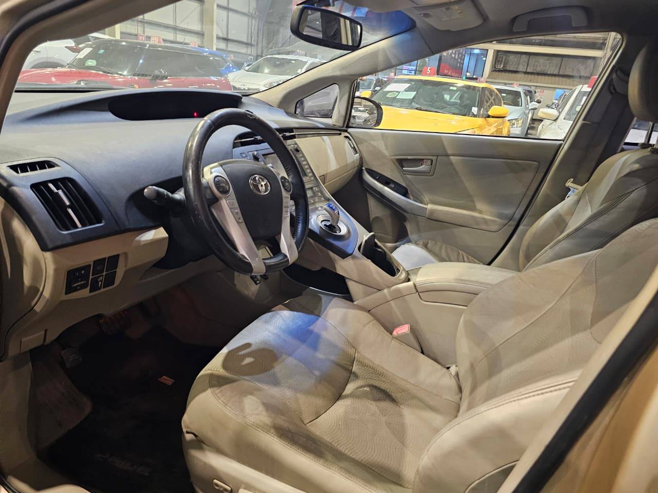 2010 TOYOTA PRIUS — 209583 Miles — Lot A1030143 — Main - Marhaba Auctions Used Cars - Image 6