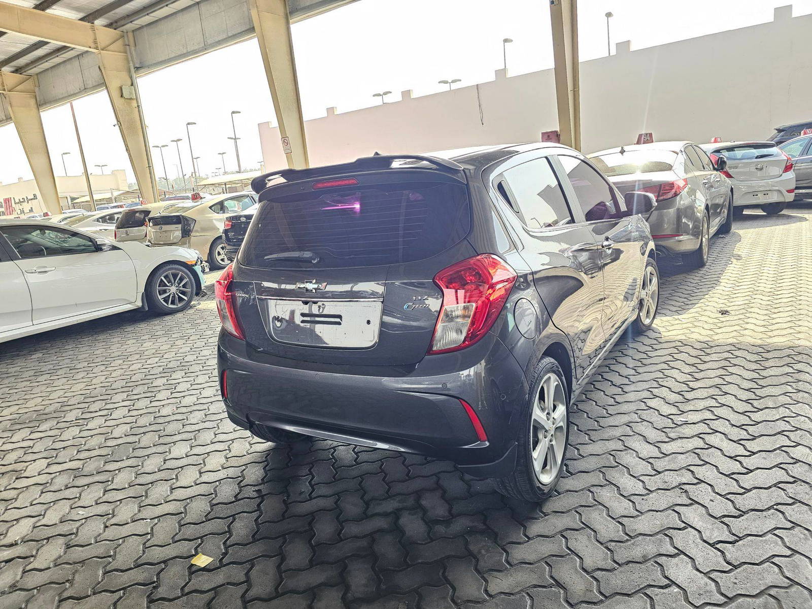 2016 CHEVROLET SPARK — 177733 KM — Lot GC532699 — Souq - Marhaba Auctions Used Cars - Image 3