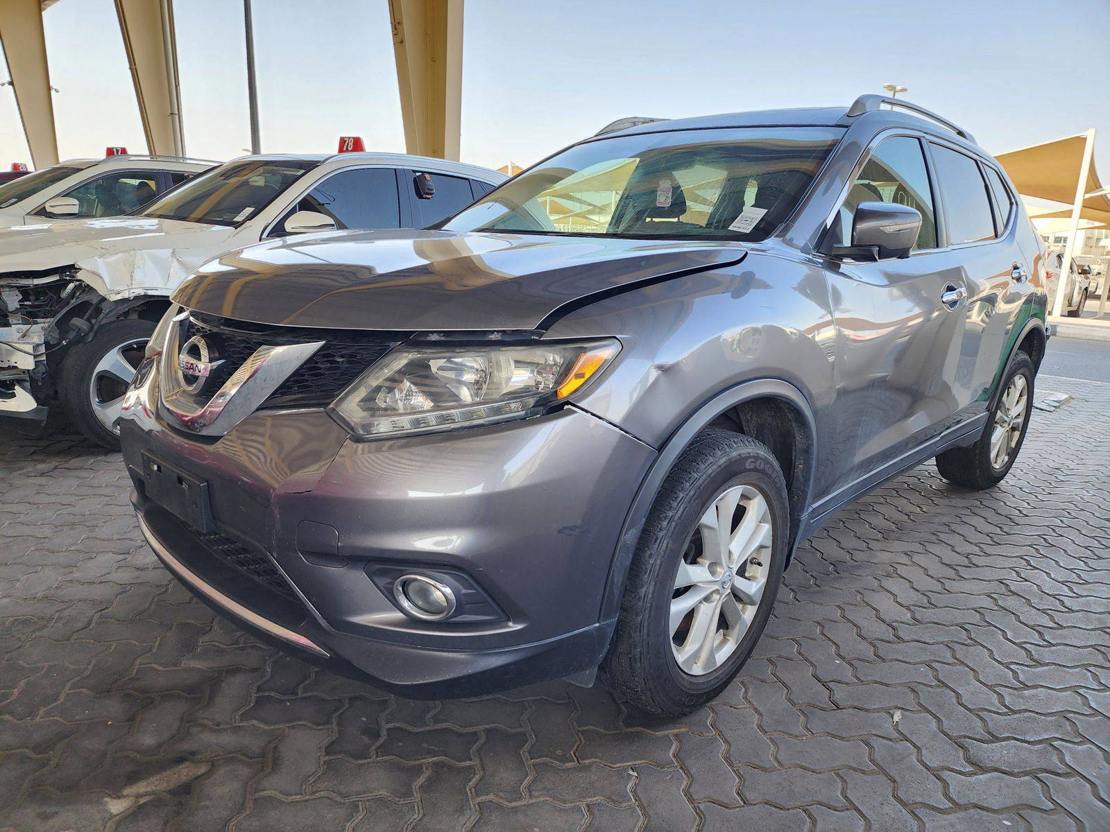 2015 NISSAN ROGUE — 222375 KM — Lot 94694 — Souq - Marhaba Auctions Used Cars - Image 4