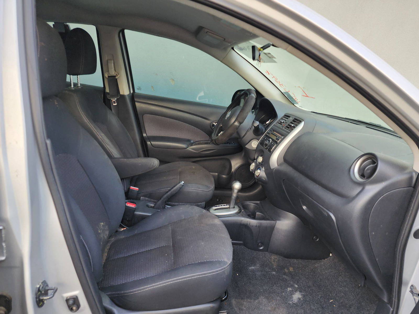 2014 NISSAN VERSA — 128213 Miles — Lot 40763698 — Al Quoz - Marhaba Auctions Used Cars - Image 9