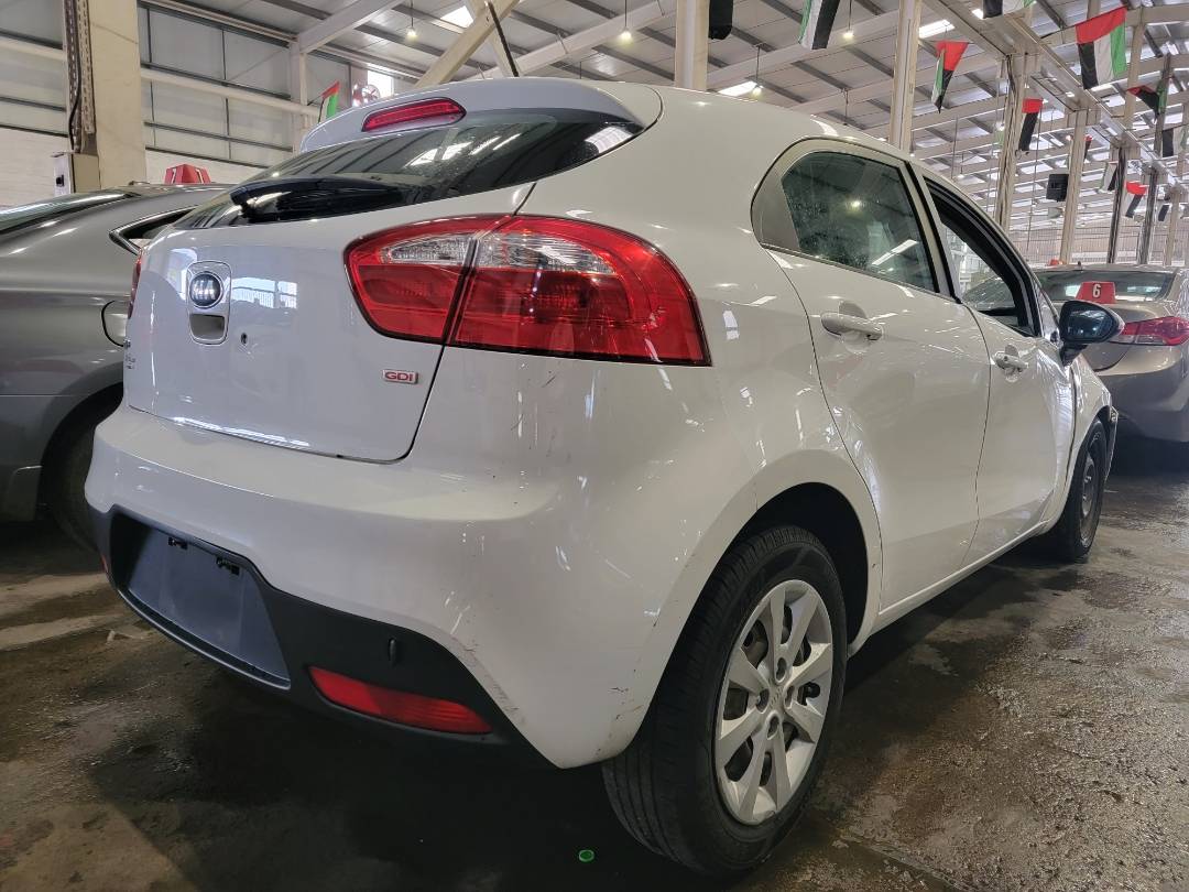 2013 KIA RIO — 137870 Miles — Lot 35D6231133 — Souq - Marhaba Auctions Used Cars - Image 3