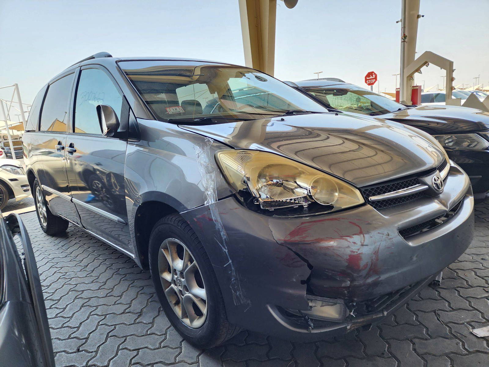 2005 TOYOTA SIENNA — 218309 Miles — Lot 39007662 — Main - Marhaba Auctions Used Cars - Image 7
