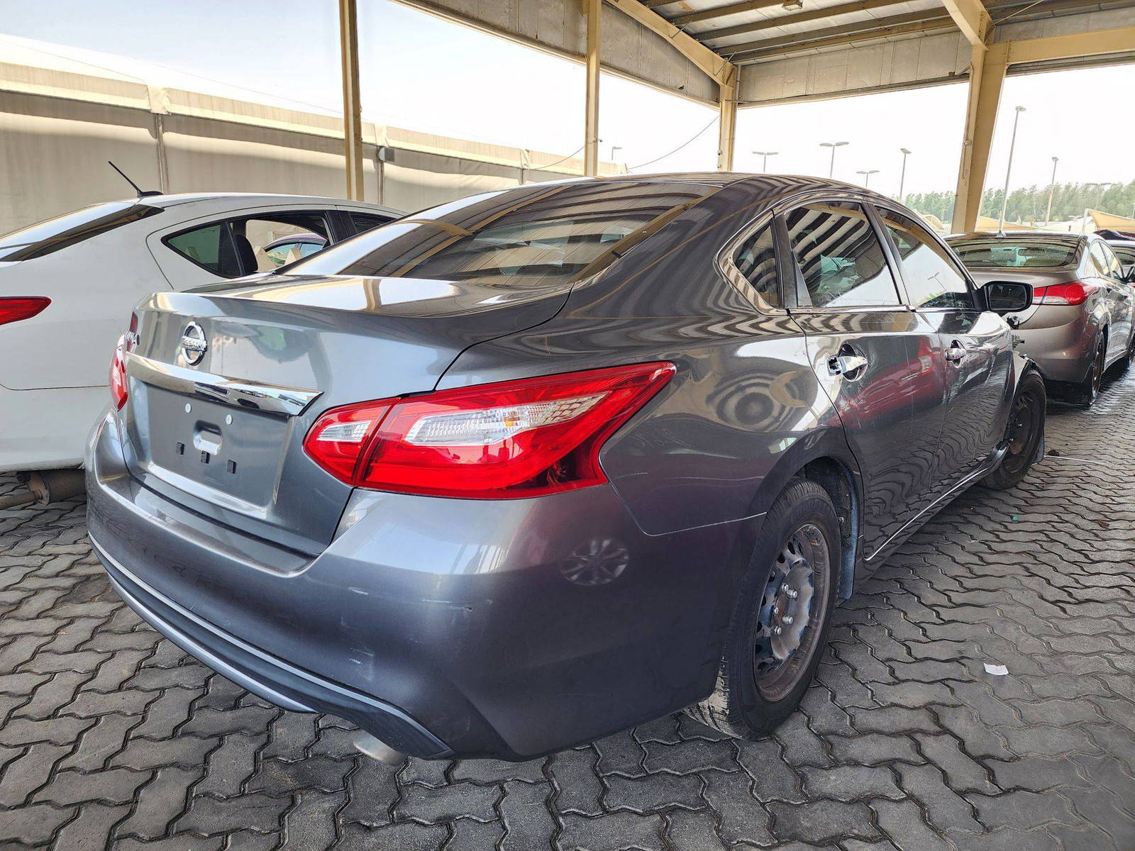 2017 NISSAN ALTIMA — 199180 Miles — Lot 38991698 — Souq - Marhaba Auctions Used Cars - Image 3