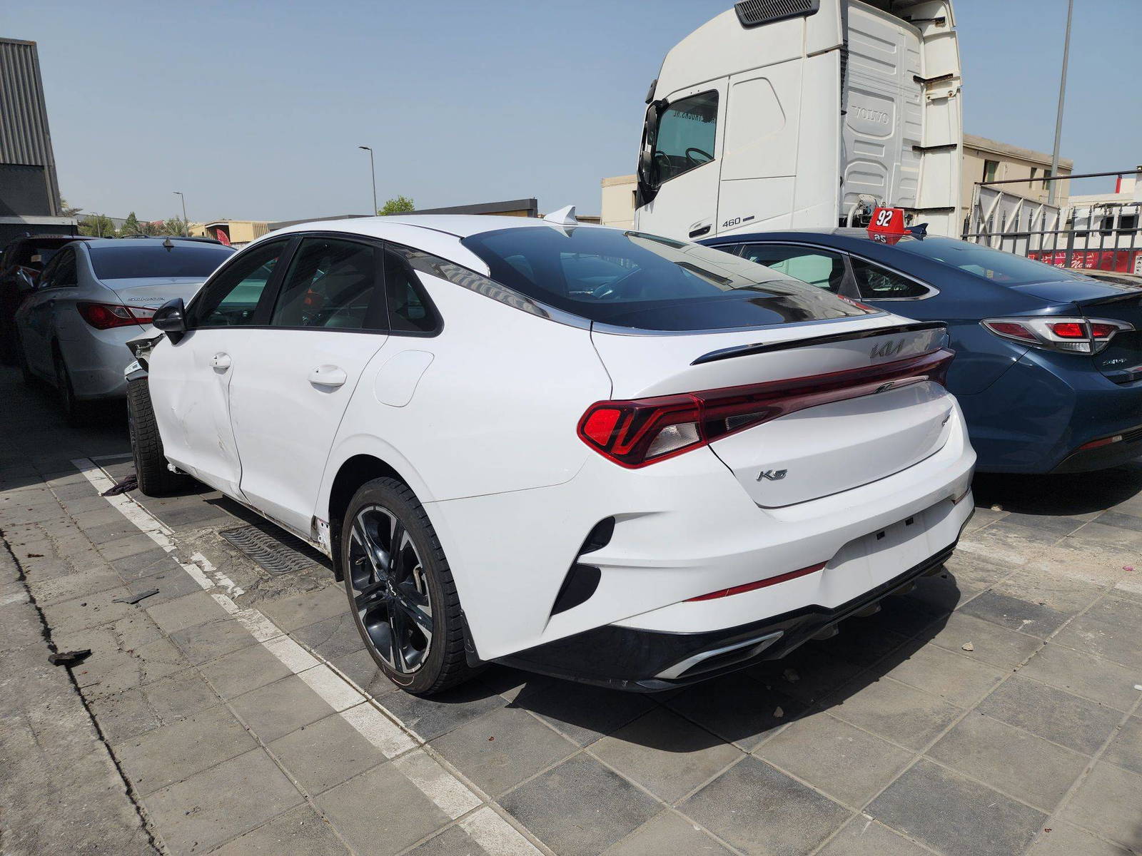 2022 KIA K5 — 69555 Miles — Lot 113032 — Al Quoz - Marhaba Auctions Used Cars - Image 3