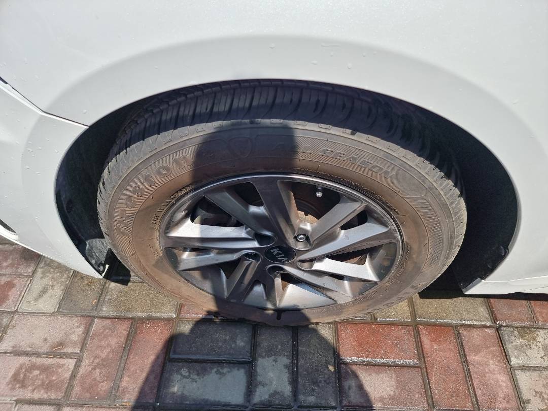 2019 KIA OPTIMA — 134294 Miles — Lot 124587 — Ind. 12 - Marhaba Auctions Used Cars - Image 10