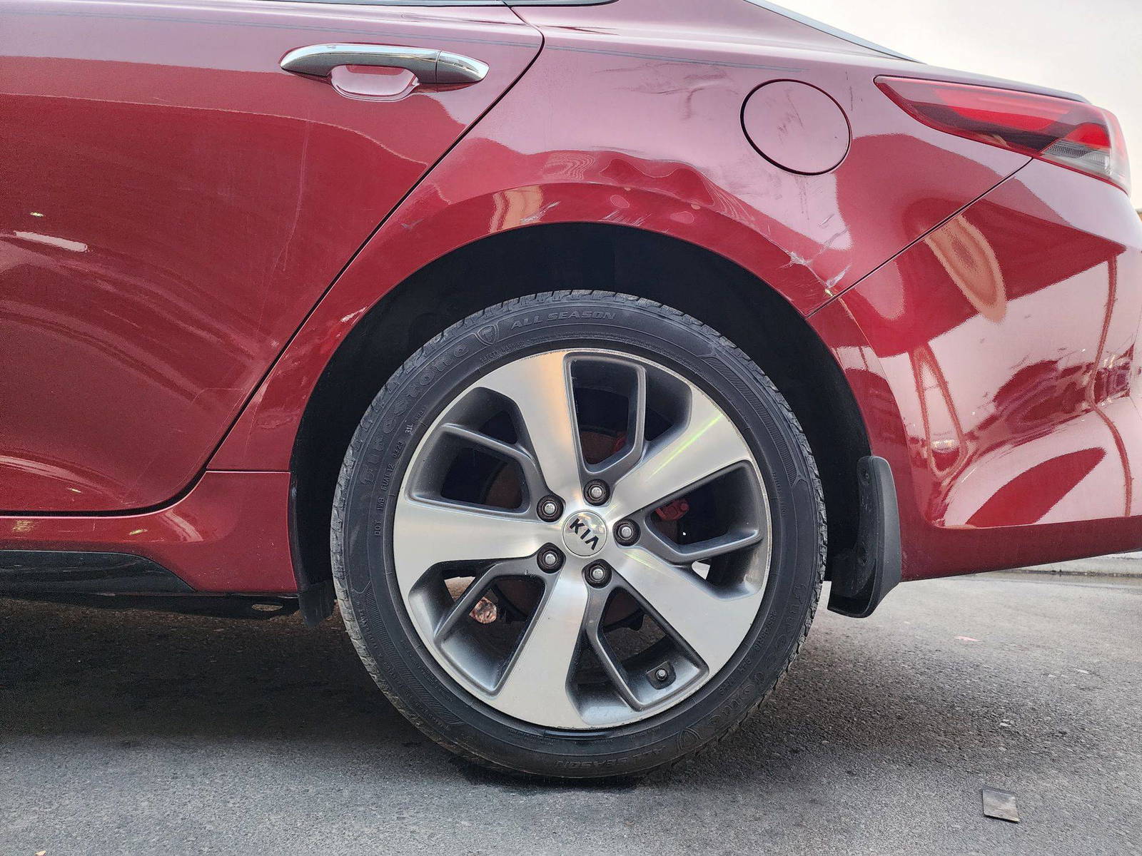 2018 KIA OPTIMA — 93113 Miles — Lot 88202 — Souq - Marhaba Auctions Used Cars - Image 11