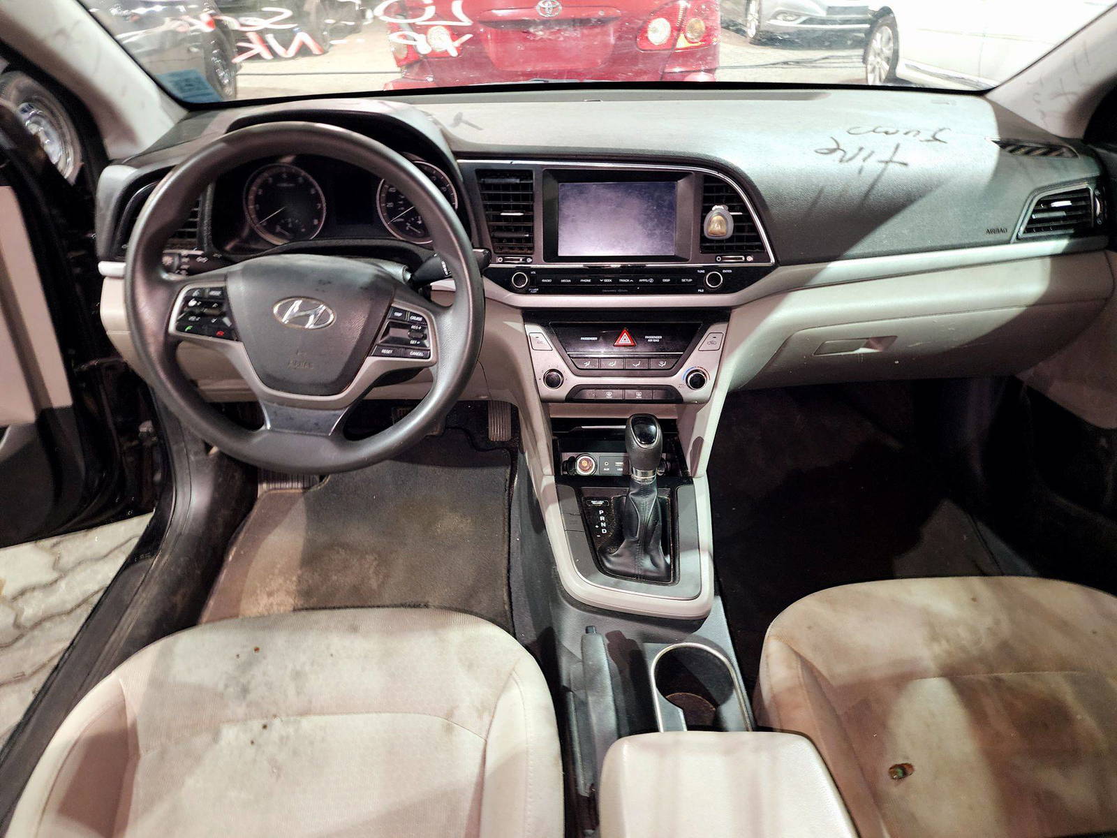 2018 HYUNDAI ELANTRA — 162435 Miles — Lot 3390491 — Souq - Marhaba Auctions Used Cars - Image 7