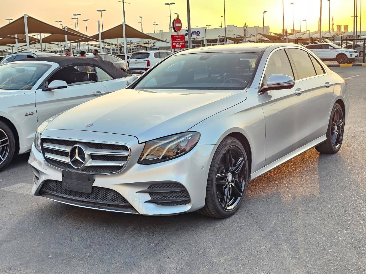 2017 MERCEDES BENZ E-300 — 43477 Miles — Lot A046531 — Souq - Marhaba Auctions Used Cars - Image 3