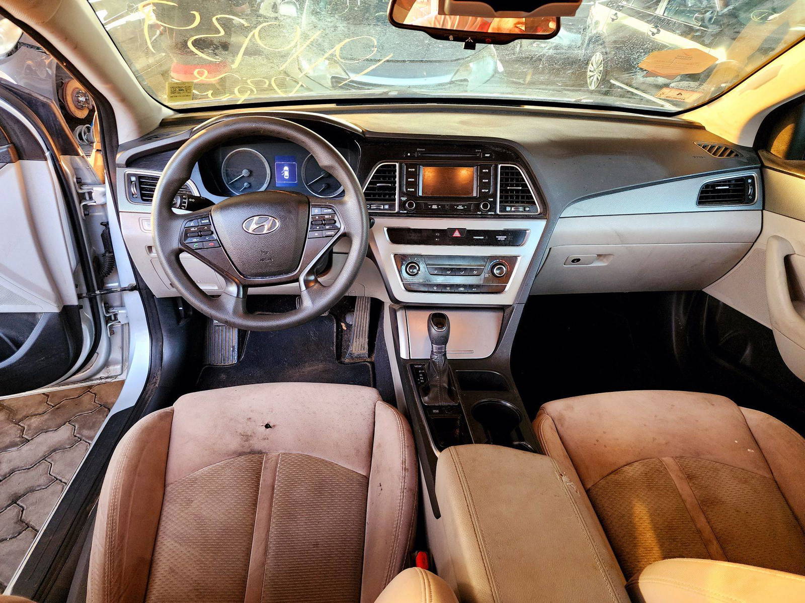 2015 HYUNDAI SONATA — 169808 Miles — Lot 73252784 — Souq - Marhaba Auctions Used Cars - Image 7