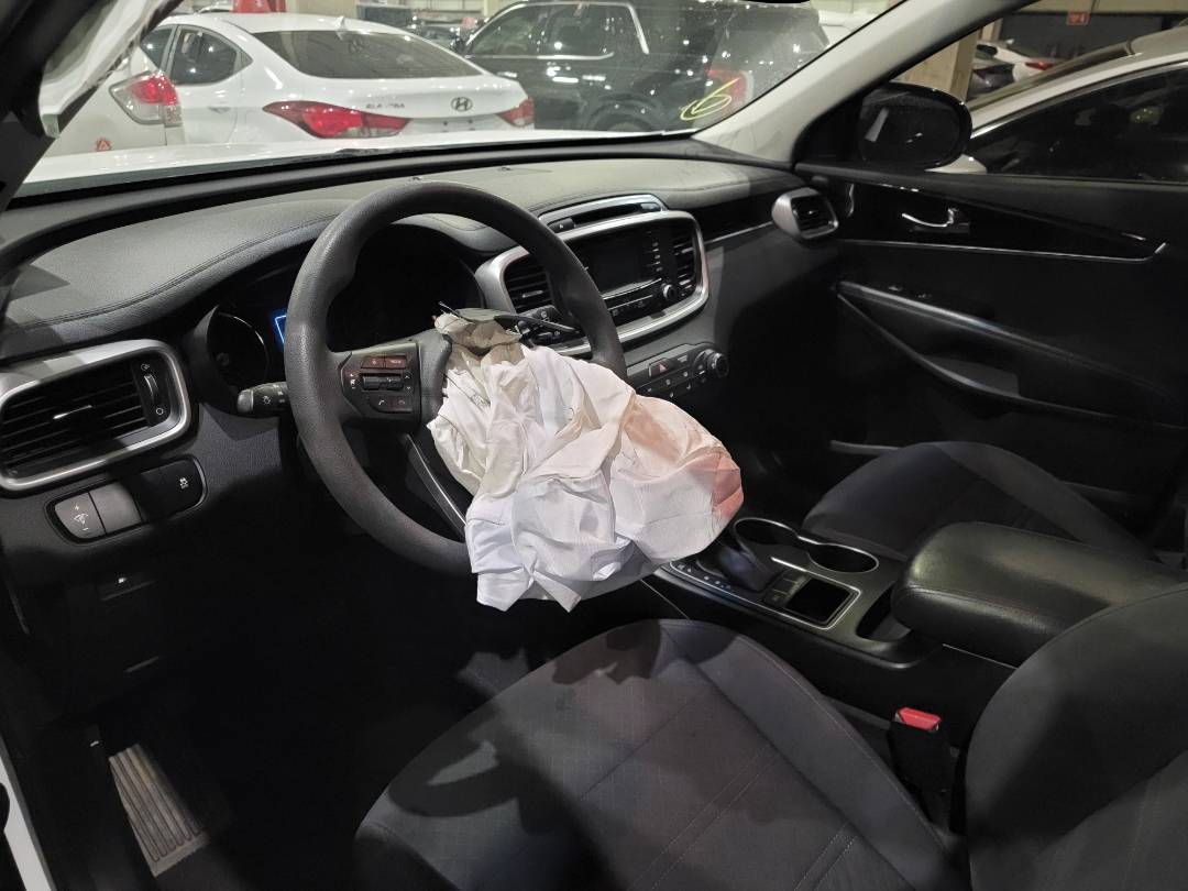 2016 KIA SORENTO — 73093 Miles — Lot G104325 — Main - Marhaba Auctions Used Cars - Image 7