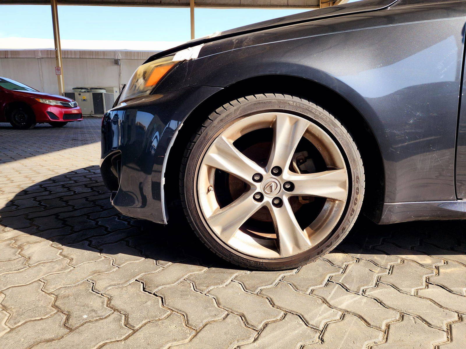2011 LEXUS IS 250 — 195133 Miles — Lot 65194374 — Souq - Marhaba Auctions Used Cars - Image 11
