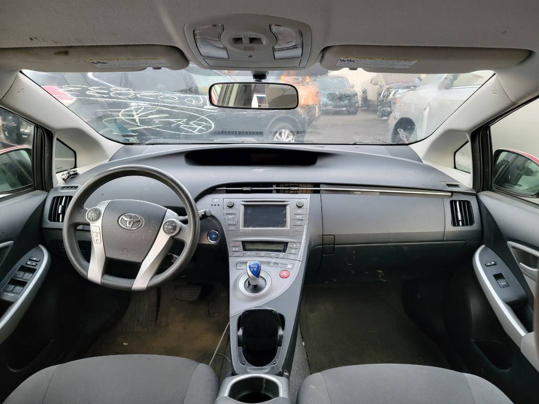 2013 TOYOTA PRIUS — 184680 Miles — Lot 6D1683833 — Main - Marhaba Auctions Used Cars - Image 7