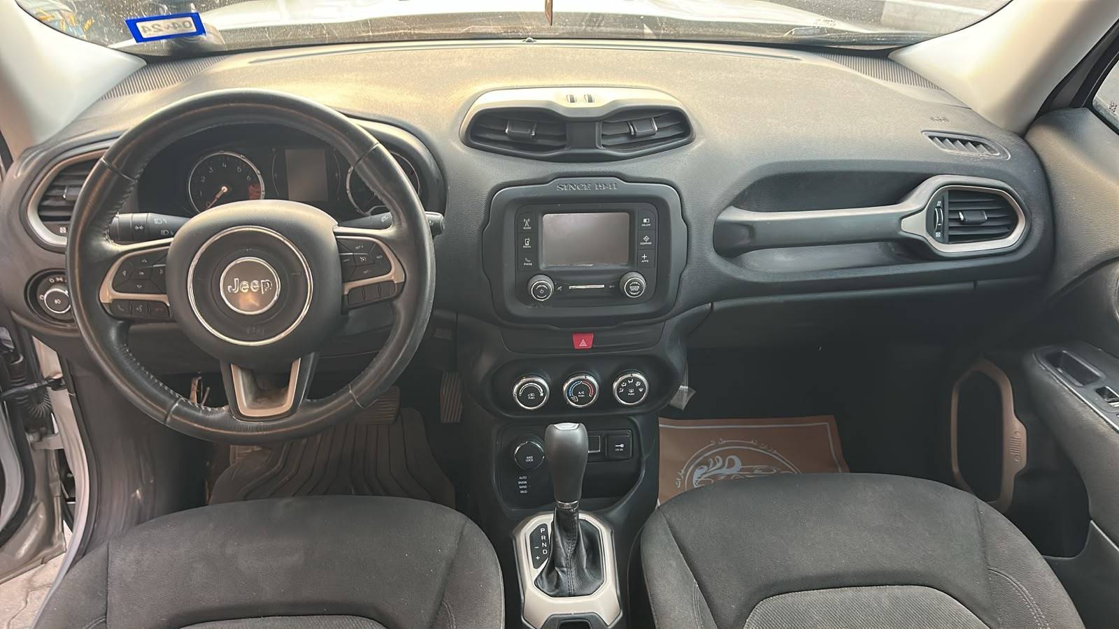 2017 JEEP RENEGADE LATITUDE — 137596 Miles — Lot HPE98418 — Souq - Marhaba Auctions Used Cars - Image 8